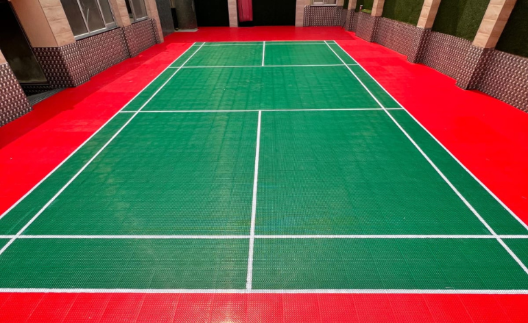 BADMINTION COURT